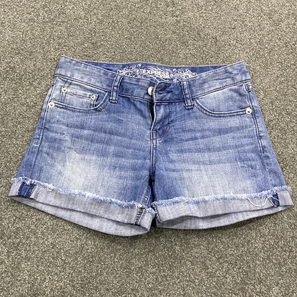 Express, Womens size 0 blue jean shorts for sale